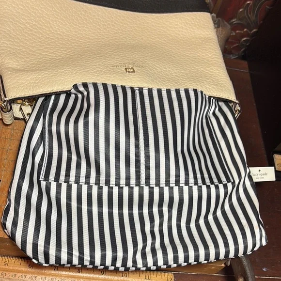 kate spade Leather Shoulder Crossbody Bag Two Tone Cream Black 10”Lx9.5”Hx2”W - Picture 17 of 17